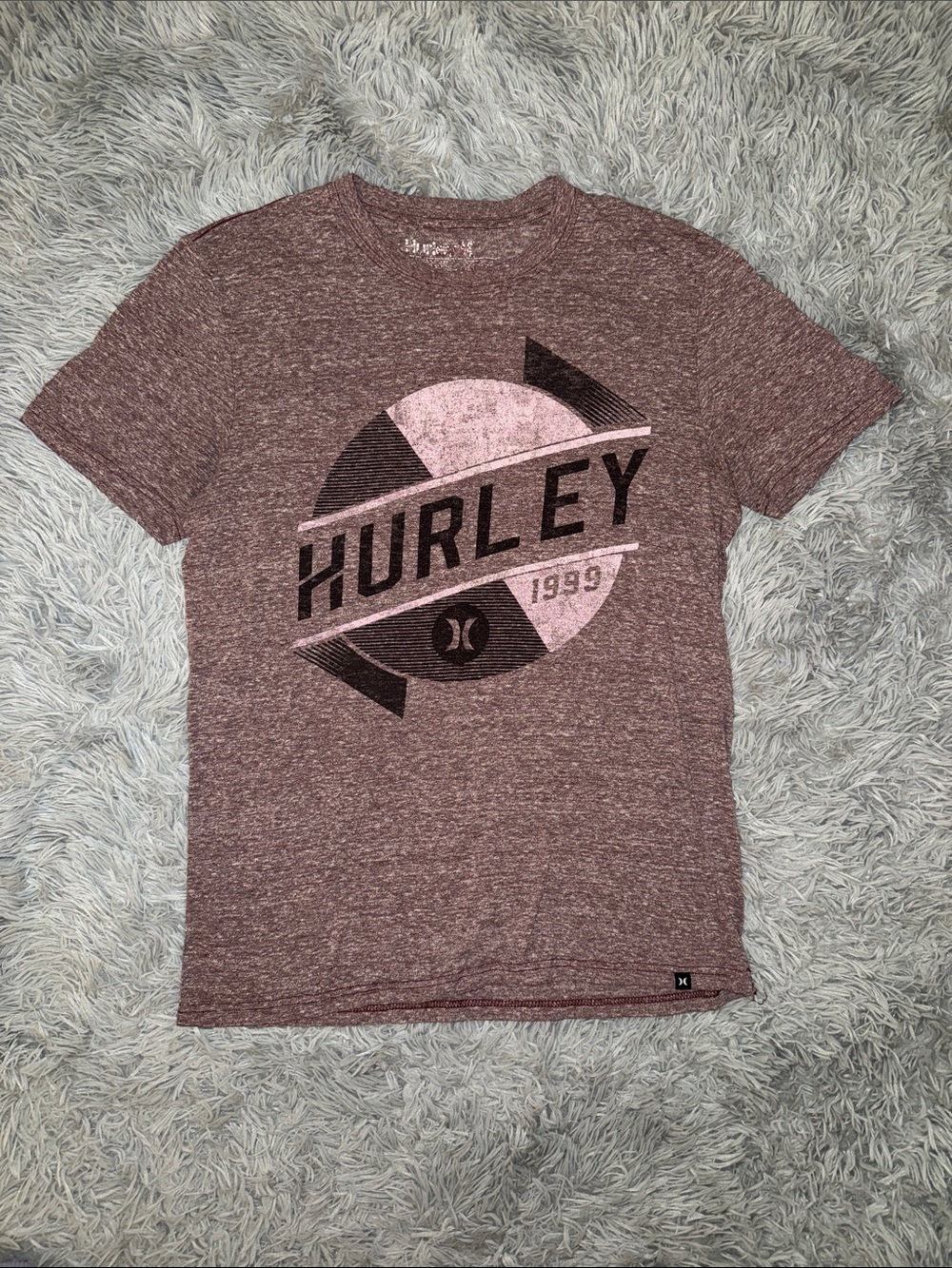 Hurley Men’s Burgundy Heather Graphic Logo Tee
